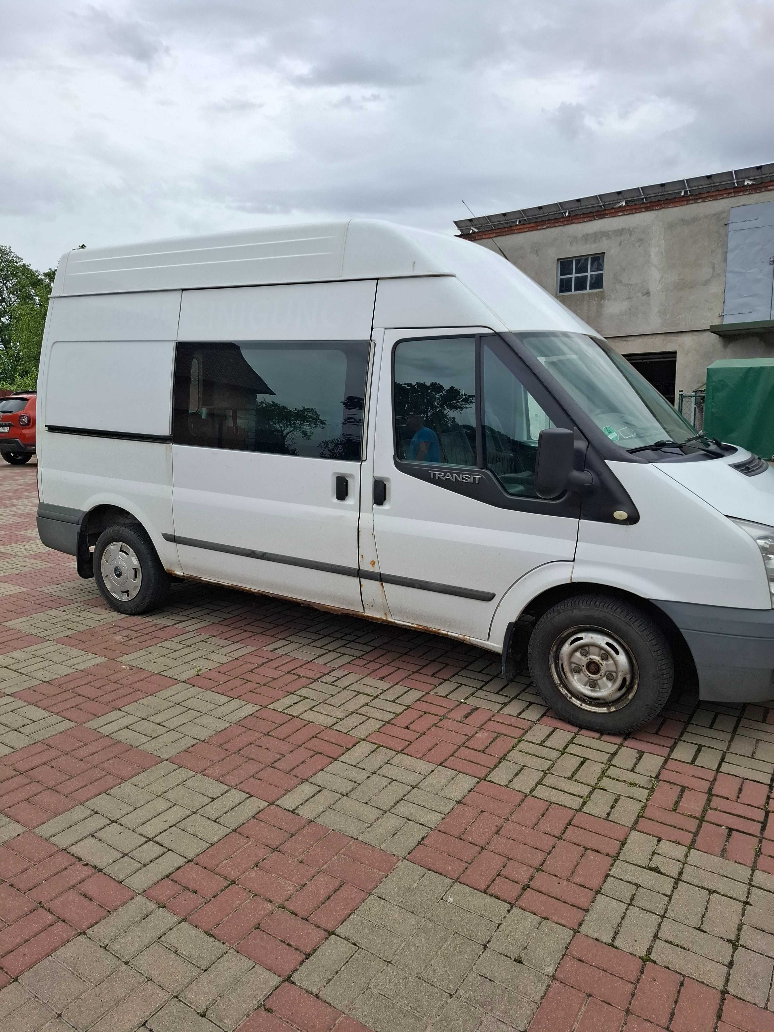 Ford Transit Tourneo