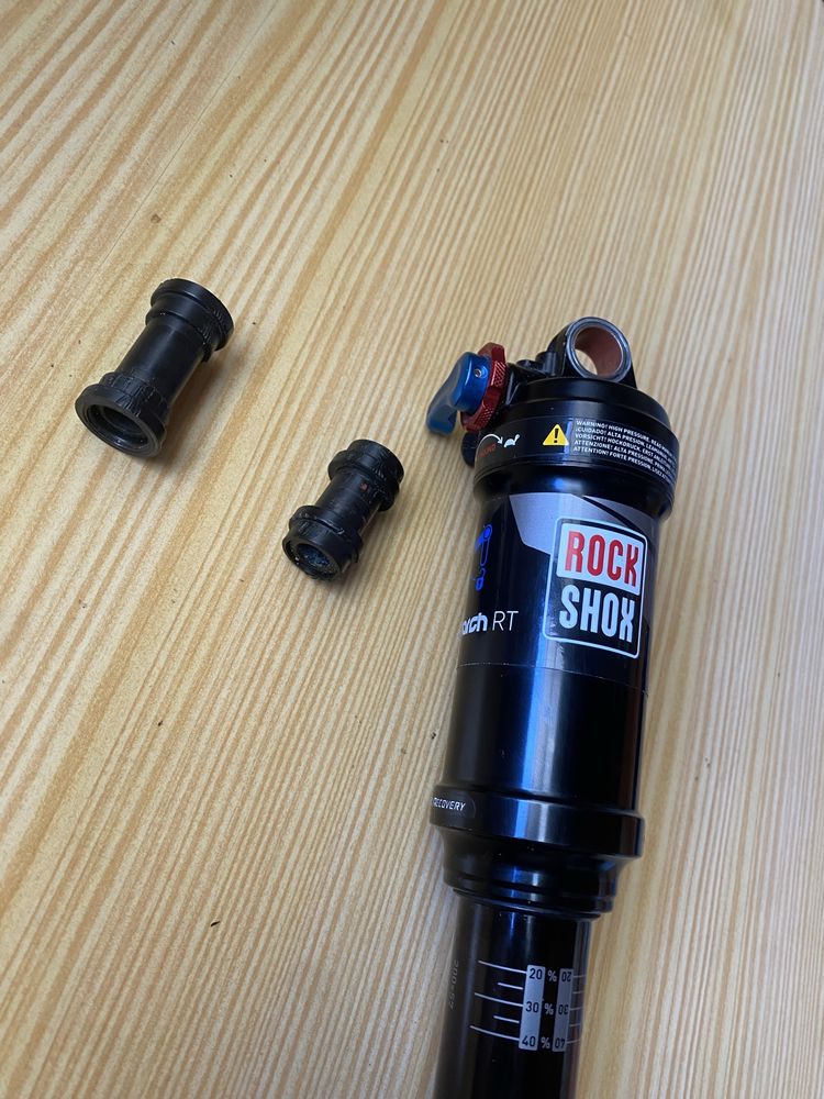 RockShox Amortecedor Monarch RL Tune-MidReb/MidComp C2