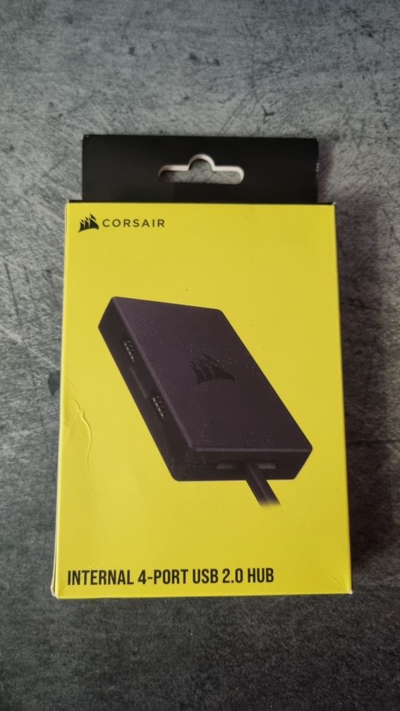 Corsair 4-port hub usb