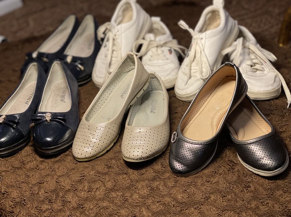 Взуття дитяче туфлі шкільні, балетки, для двійнят, близнюків, дівчат