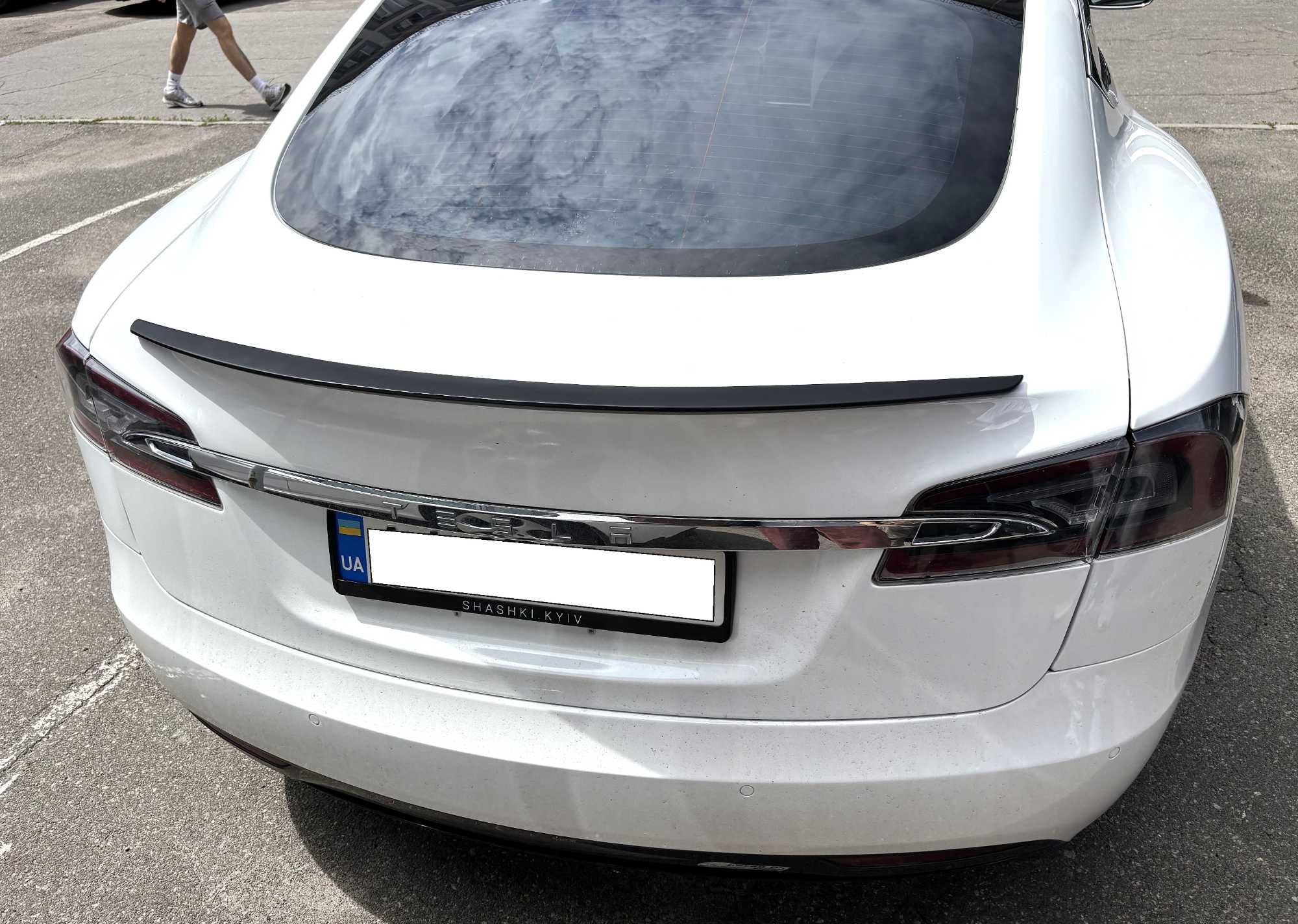 Спойлер чорний глянець та матовий тонкий Tesla Model S / ABS пластик