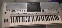 Yamaha psr s 900
