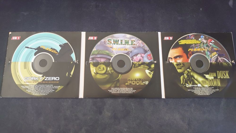 Play 9/04 gorky zero i inne pc