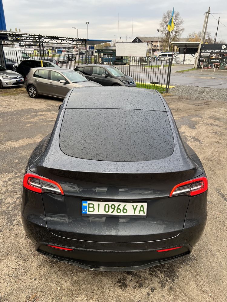 Tesla Model Y Long Range ,2021рік ,82kWh