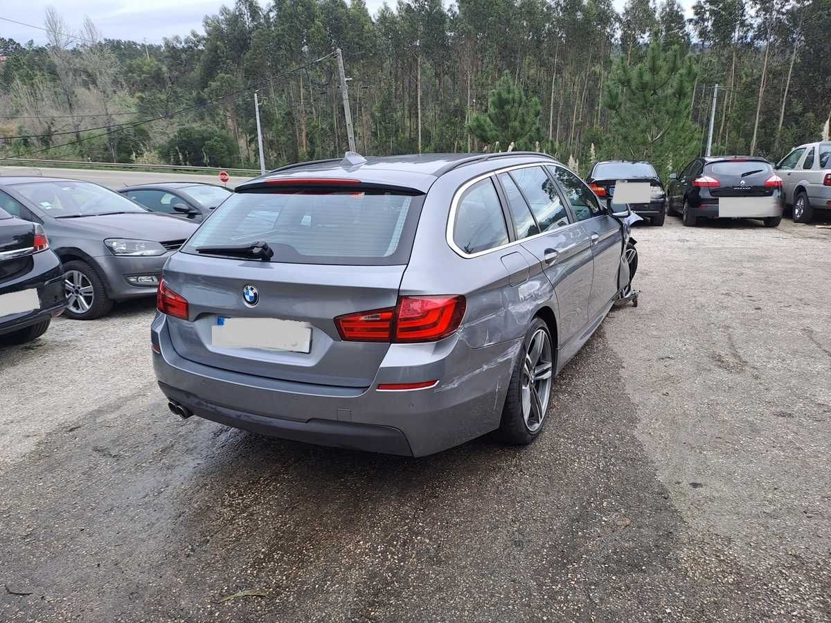 BMW 520 TOURING 2011