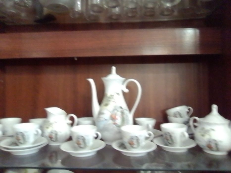 Vendo serviço de Chá " Porcelanas Spal "
