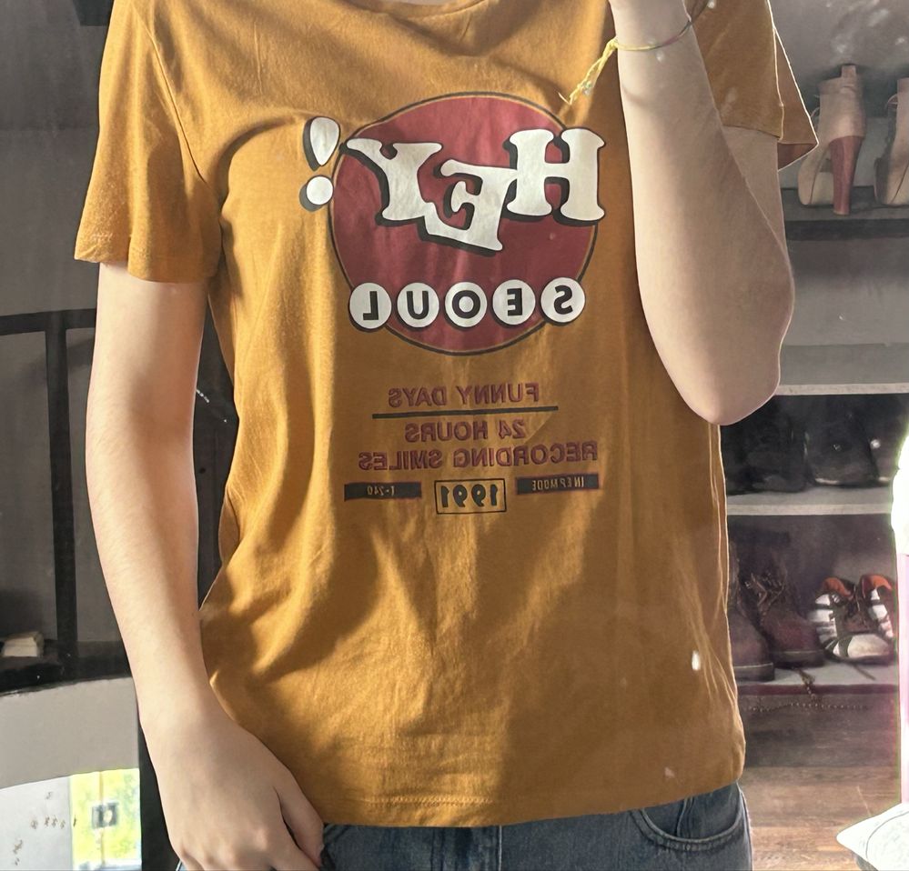 T-shirt mostarda