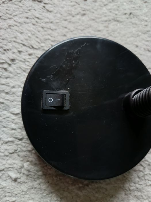 Lampka biurkowa żarówka energooszczędna gratis