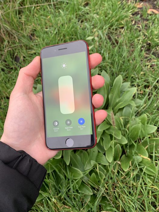 iPhone 8 Product Red 64gb 84%