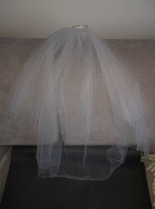 Suknia ślubna 38 + welon gratis