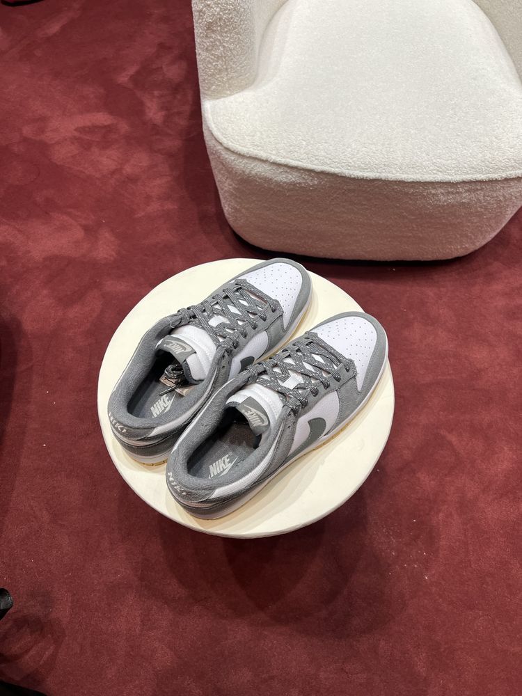 Dunk Low Smoke Grey