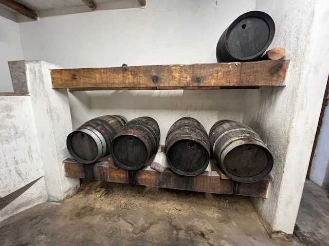Prensa, Esmagador de Uvas e Barris