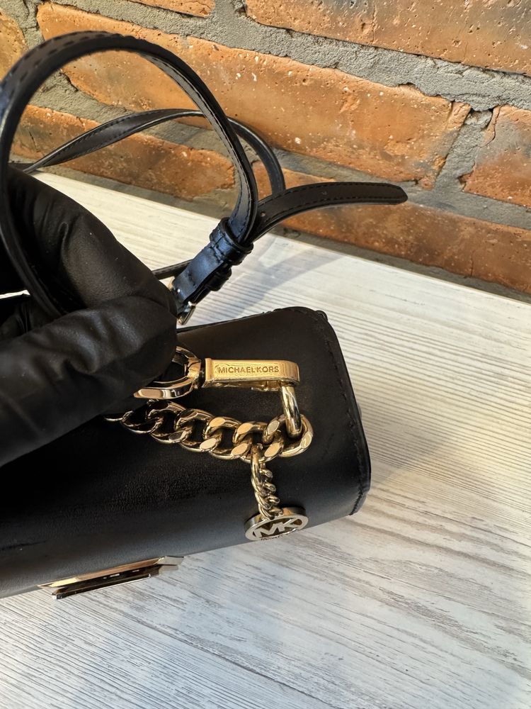 Жіноча сумка MICHAEL Michael Kors Lita Medium Leather Crossbody Bag