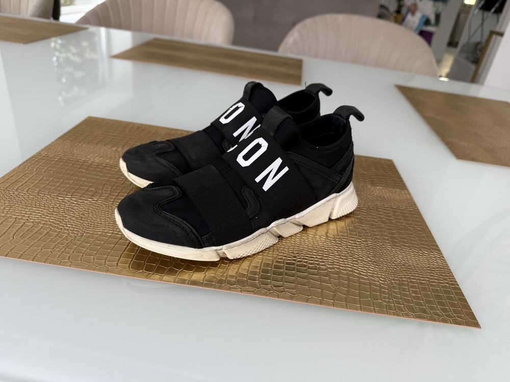 Dsquared Icon sneakersy czarne 36