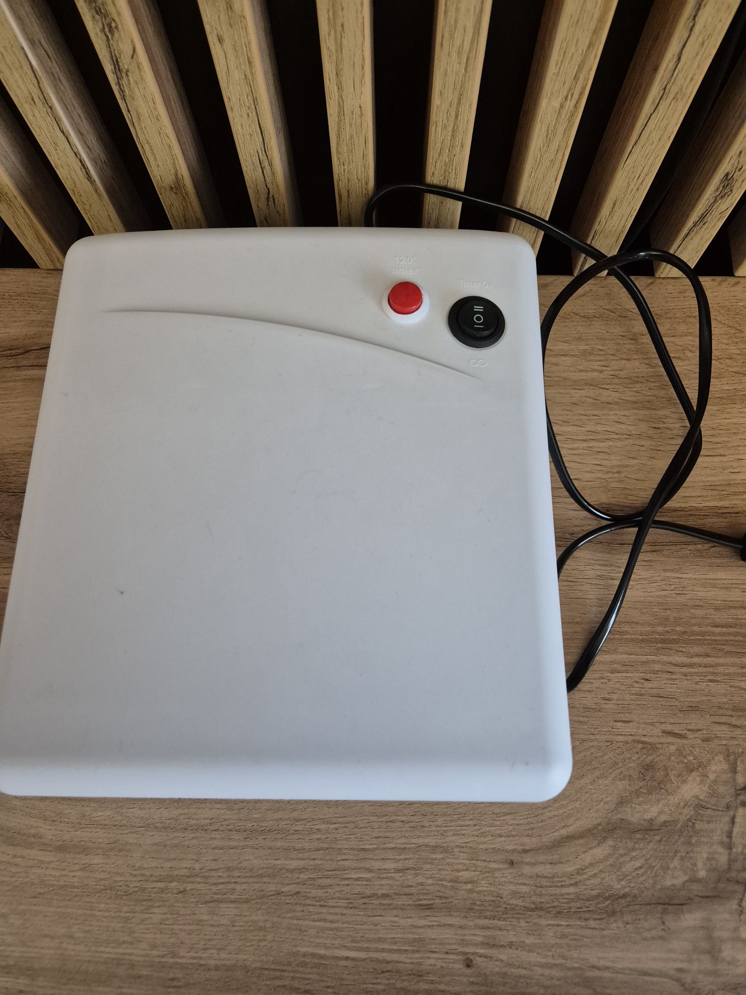Lampa UV do paznokci