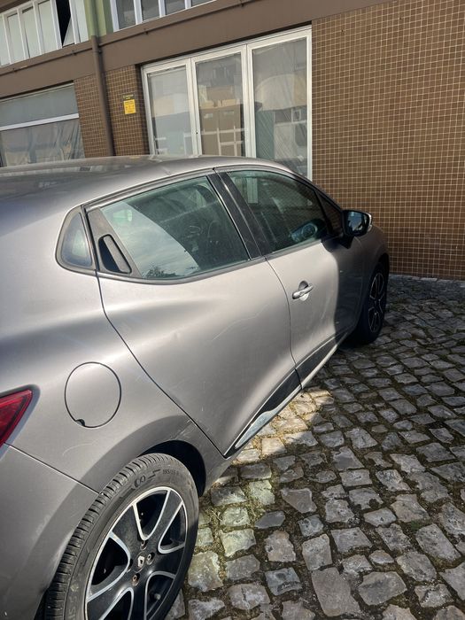 Renault clio 4 super bem estimado