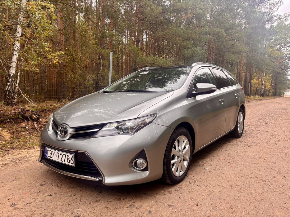 Toyota Auris Sprowadzona Ubezbieczona Panorama Benzyna Zamiana