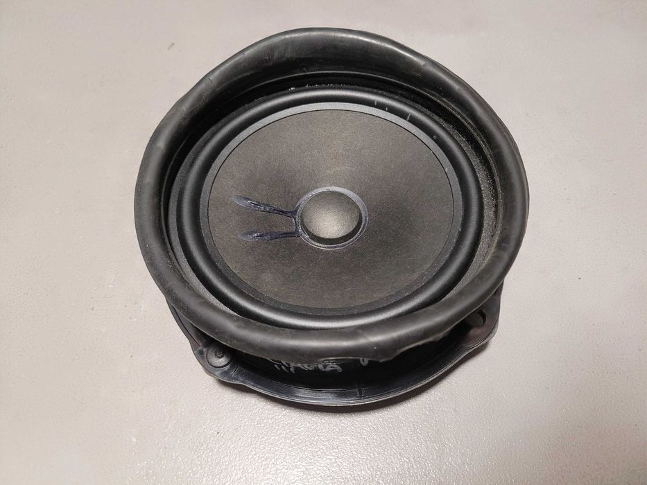 Głośnik tył tylny Skoda Octavia III KOMBI