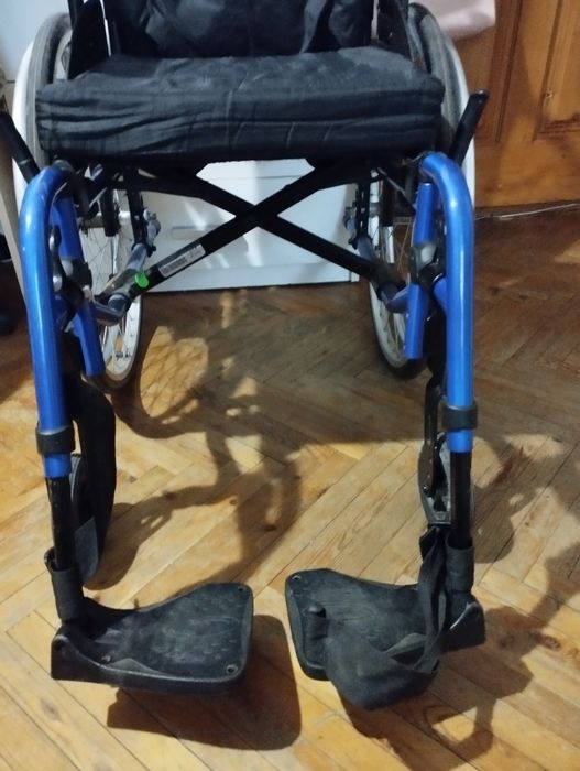 Продаю візок інвалідний