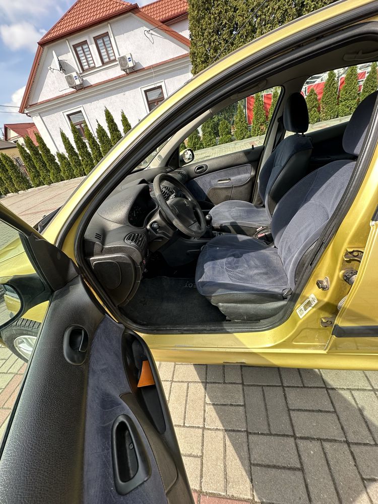 Peugeot 206 1.4 benzyna/SPRAWNA KLIMA