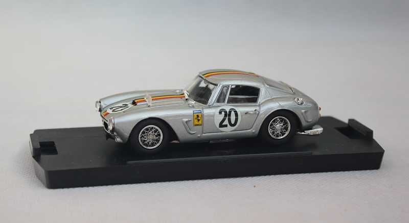 Ferrari 250 SWB Le Mans 1:43 Bang model