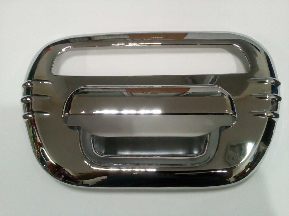 Накладка на ручку кришки багажника для Mitsubishi L200