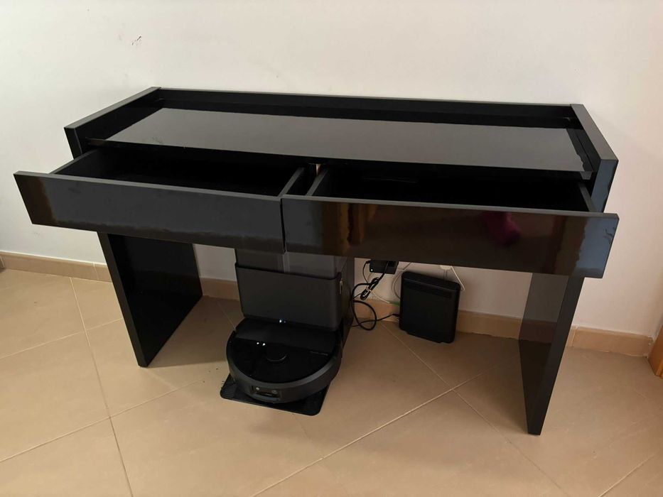 Consola De Entrada - Preta