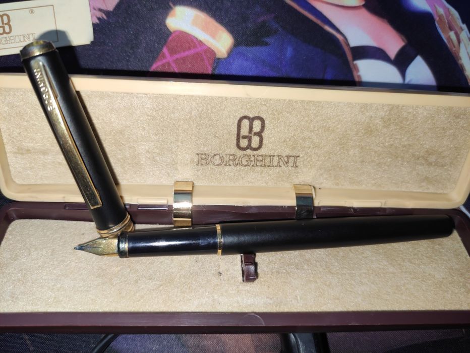Canetas de tinta permanente Borghini