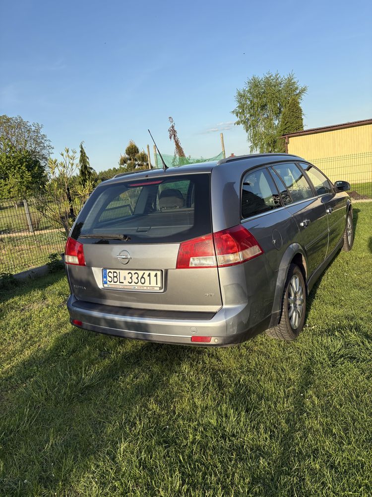 Opel Vectra 2.2 DTI ,  2004 r. diesel,