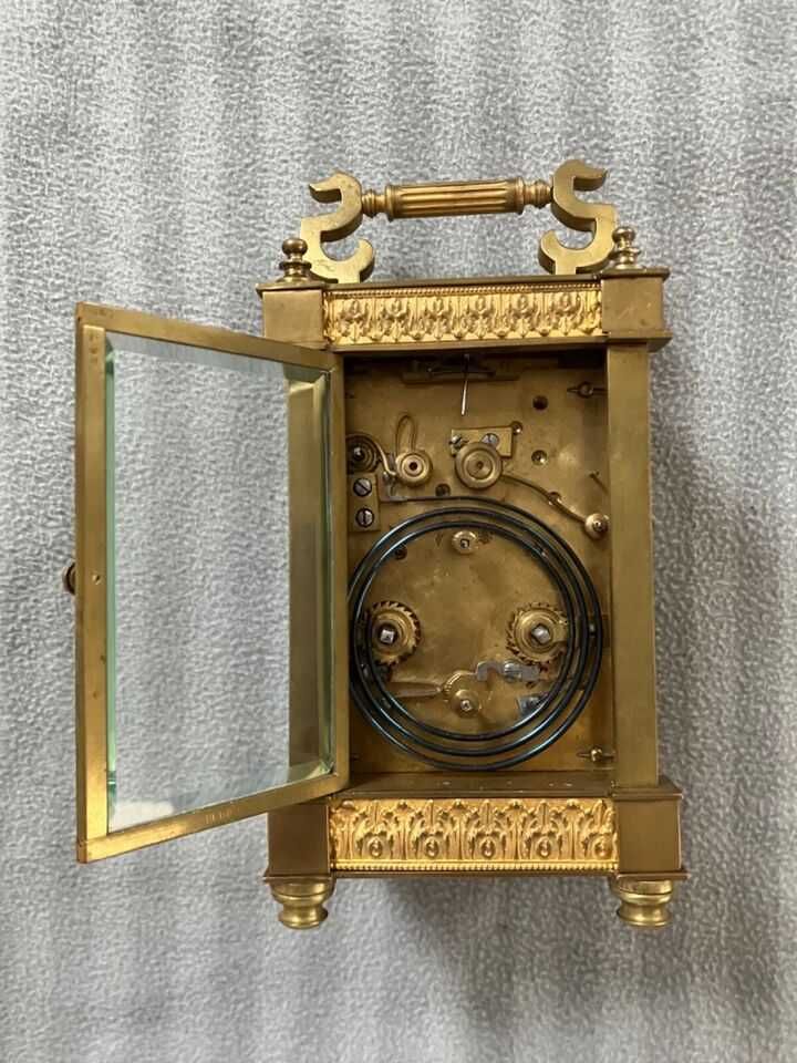 relógio de mesa antigo, relógio de lareira, despertador de viagem