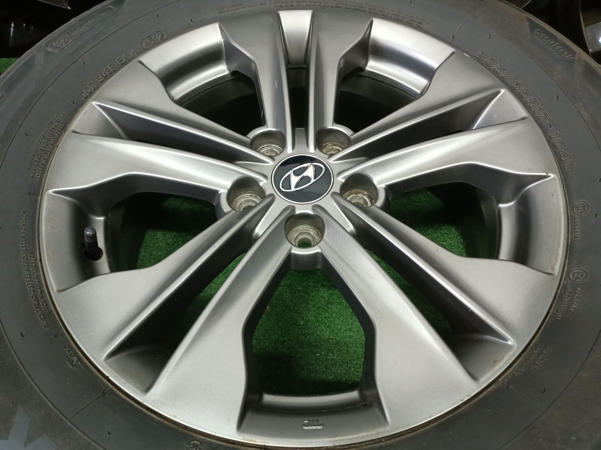 Koła 17" 5x114,3 opony 235/65/17 Hyundai Santa fe Tucson Kia Mazda