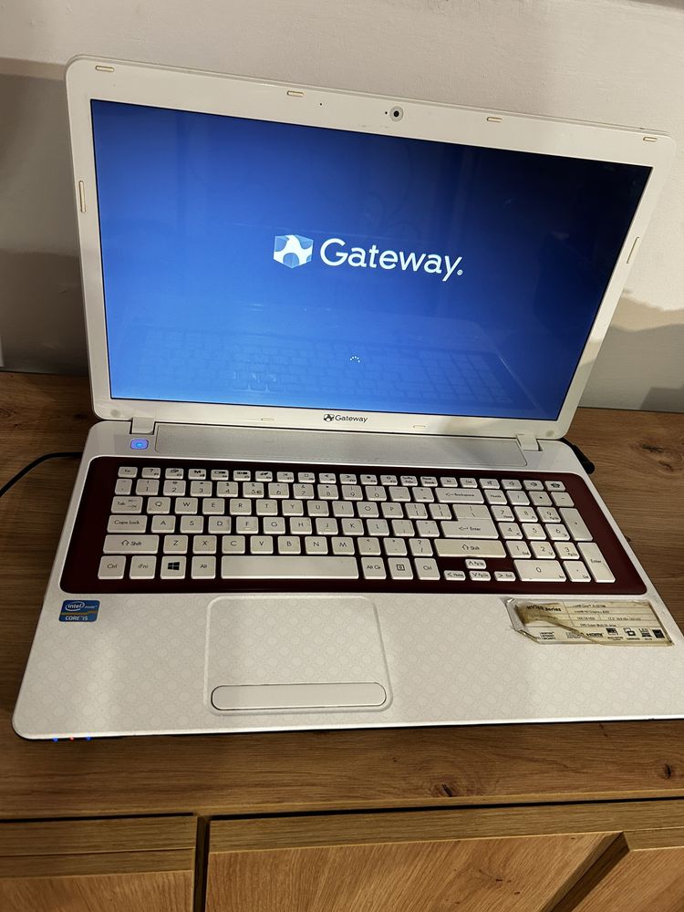 Sprzedam sprawny laptop gateway