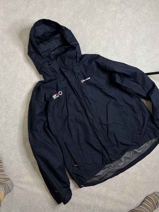 Куртка ветровка на мембране Berghaus Aq2 оригинал размер XXL