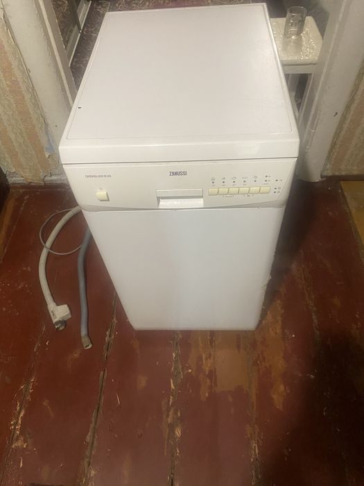 Посудомойку в хорошем состоянии