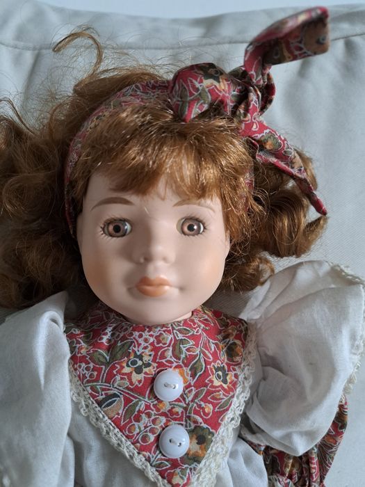 Lalka dekoracyjna. Kwiaciarka. Dekoracja. Hobby. Prezent. Zabawka.