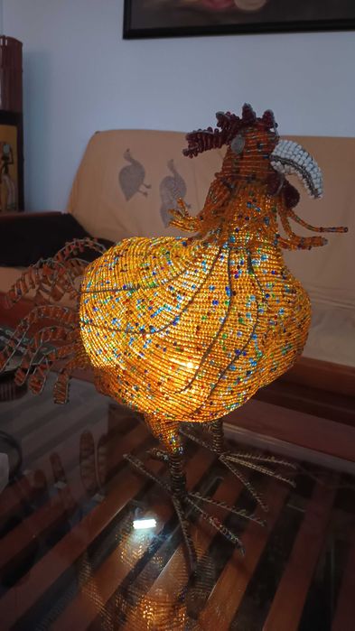 Candeeiro em missangas/Peça de decoração