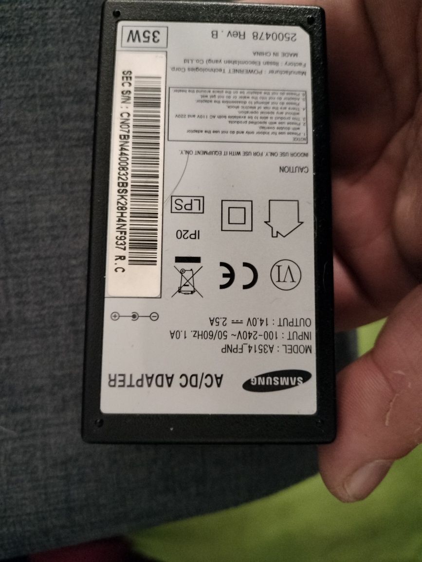 Carregadores para monitor PC Hipro,Samsung,LG e Creative