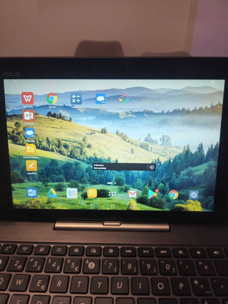 Tablet Asus K10 com Teclado – Funcional