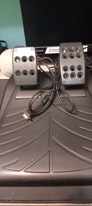 Kierownica logitech driving force gt
