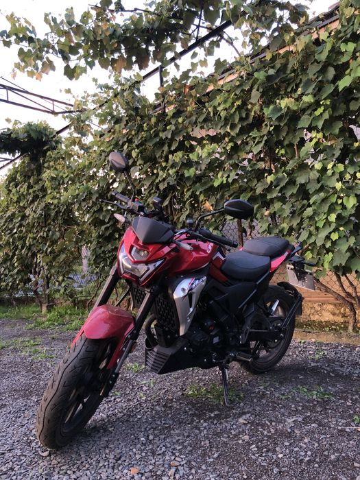Продам Lifan SR220