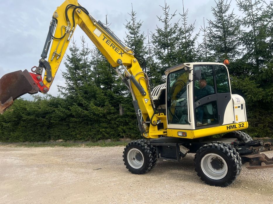 Terex TEREX HML 32 TW 85 3x ramię łamane SCHAEFF 9ton 2 łyżki DEUTZ Dodatkowa hydraulika ZWINNA SILNA koparka DZIELONE stopy Atlas Volvo 2005r 4300mth po serwisie  KOPARKA TEREX HML32 9,5tony 140 SZybka zwinna4300mth 2xłyżki cat DEUTZ