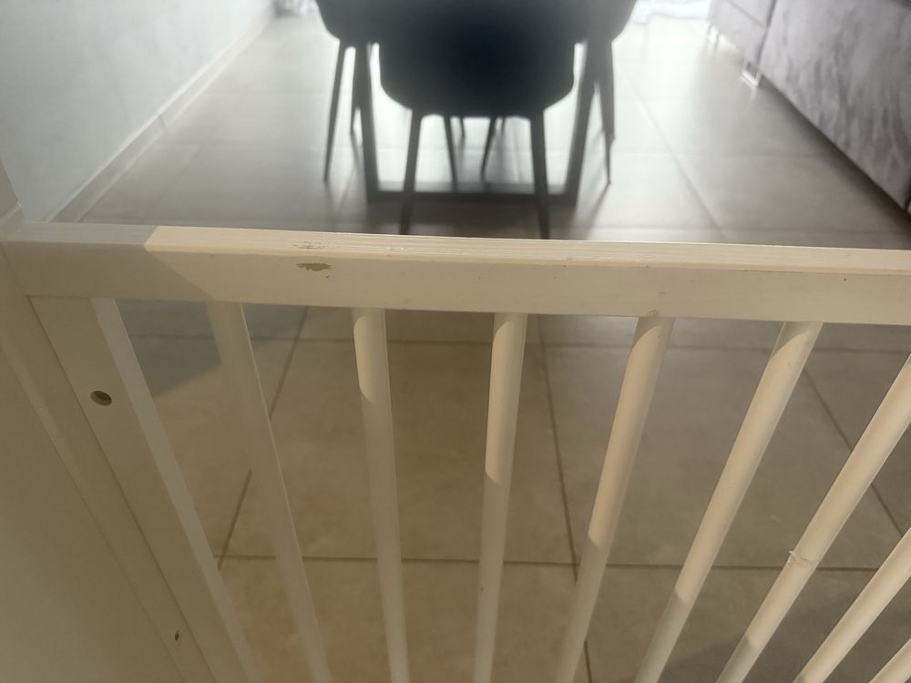 Łóżeczko niemowlęce białe