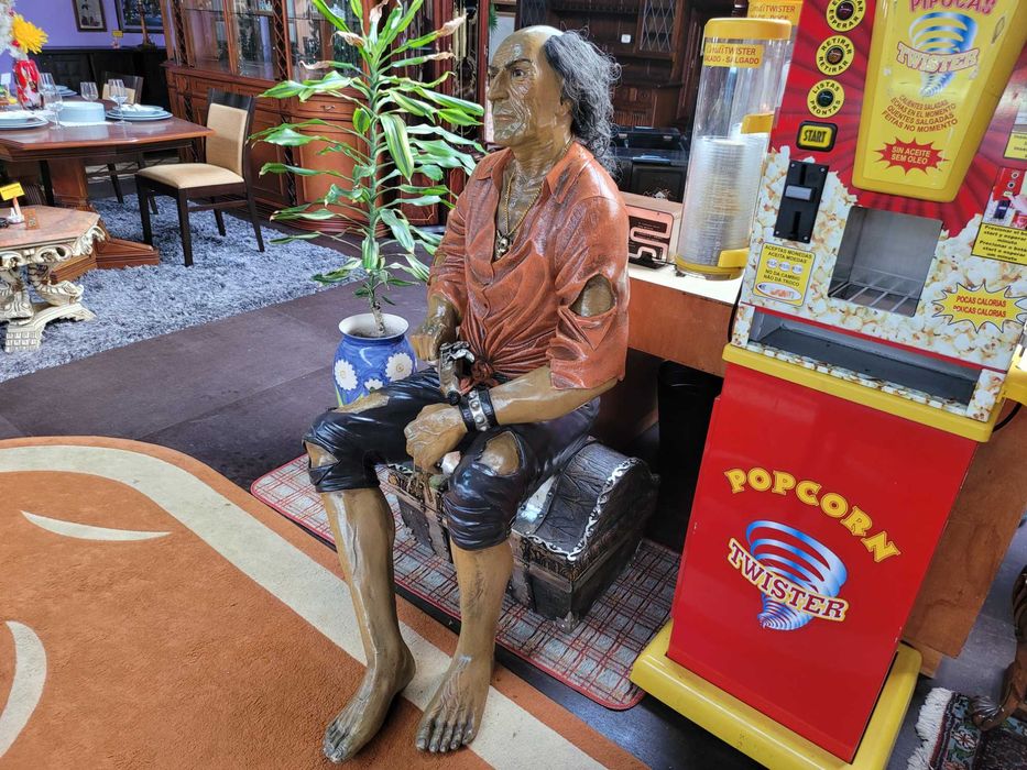 Pirata muito realista em tamanho real - óptimo estado