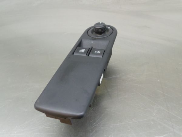 Comando / botão / interruptor vidros frente esquerdo RENAULT Clio IV (
