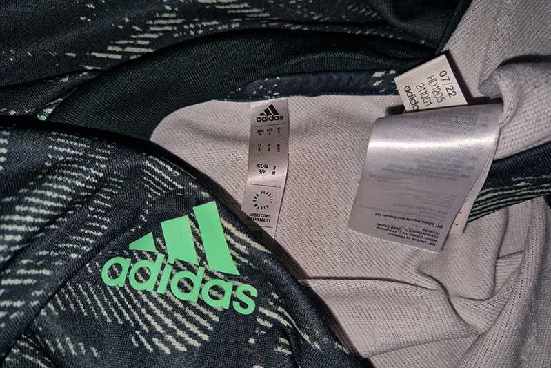 Real Madrid Club de Fútbol Adidas Aeroready 2022-23 training top S-M