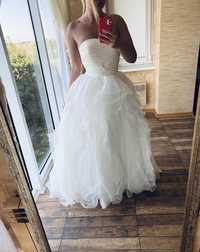 Дуже красива ніжна весільна сукня бюстьє JJsHouse