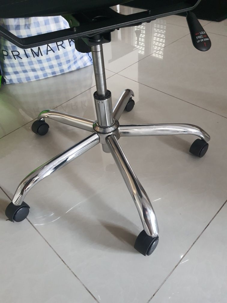 Cadeira de escritorio