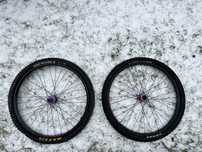 Koła NS Bikes 27.5 Fundamental/Rotary Przód 20x110 . Tył 135/142x12