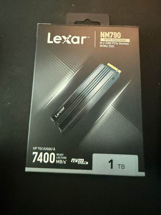 Playstation 5 slim + ssd 1TB lexar + podstawka