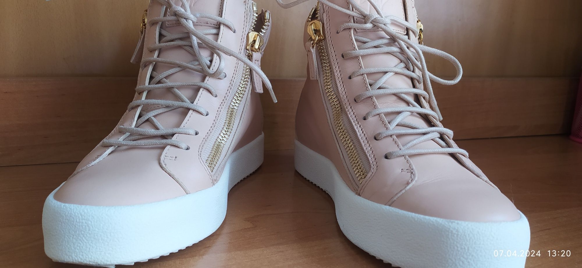Черевики жіночі G.ZANOTTI код 37305/RS6096.Країна ІТАЛІЯ.Акція  3000гр